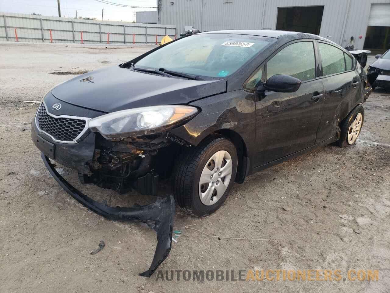 KNAFK4A63G5580708 KIA FORTE 2016