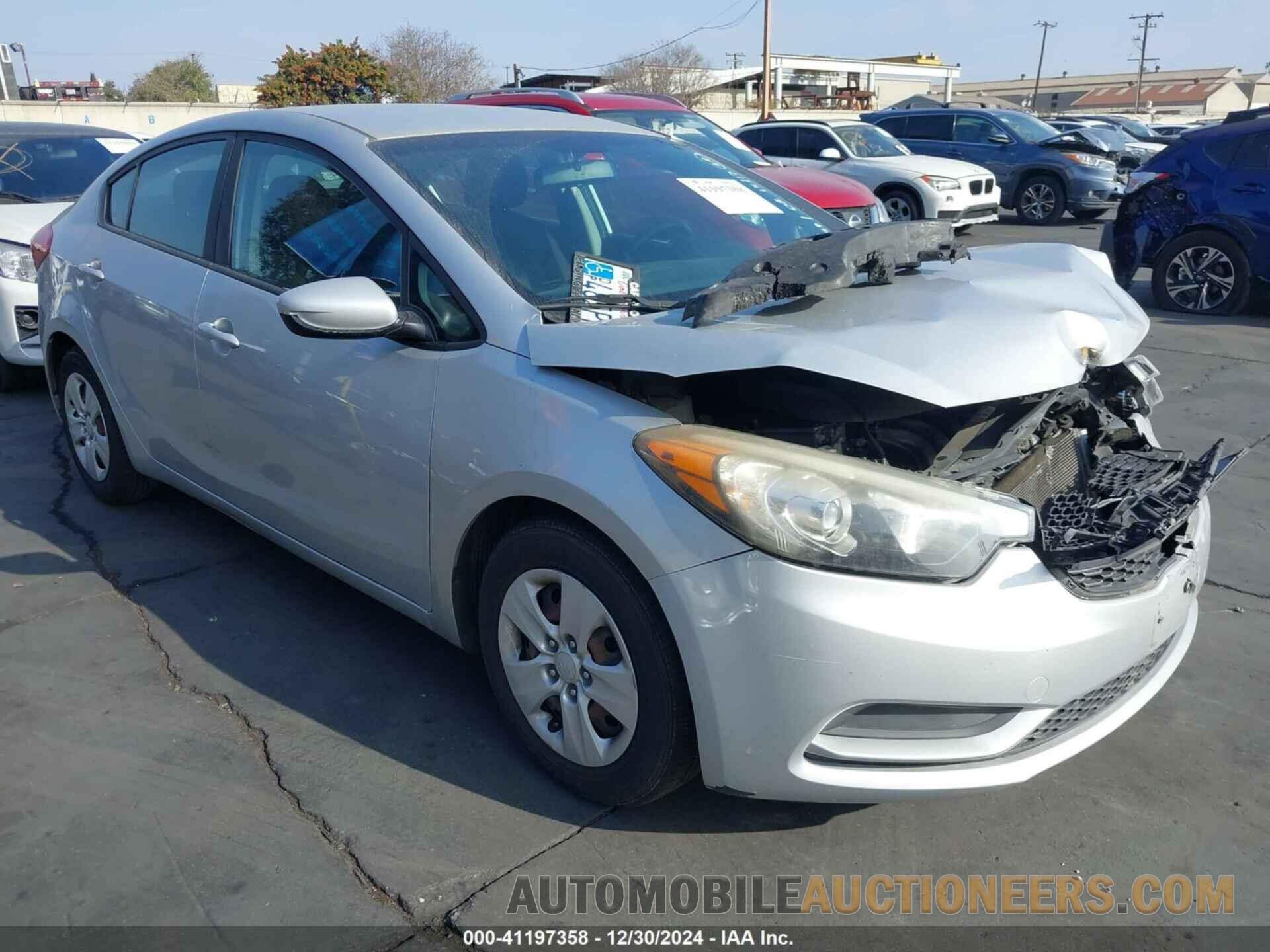 KNAFK4A63G5587593 KIA FORTE 2016