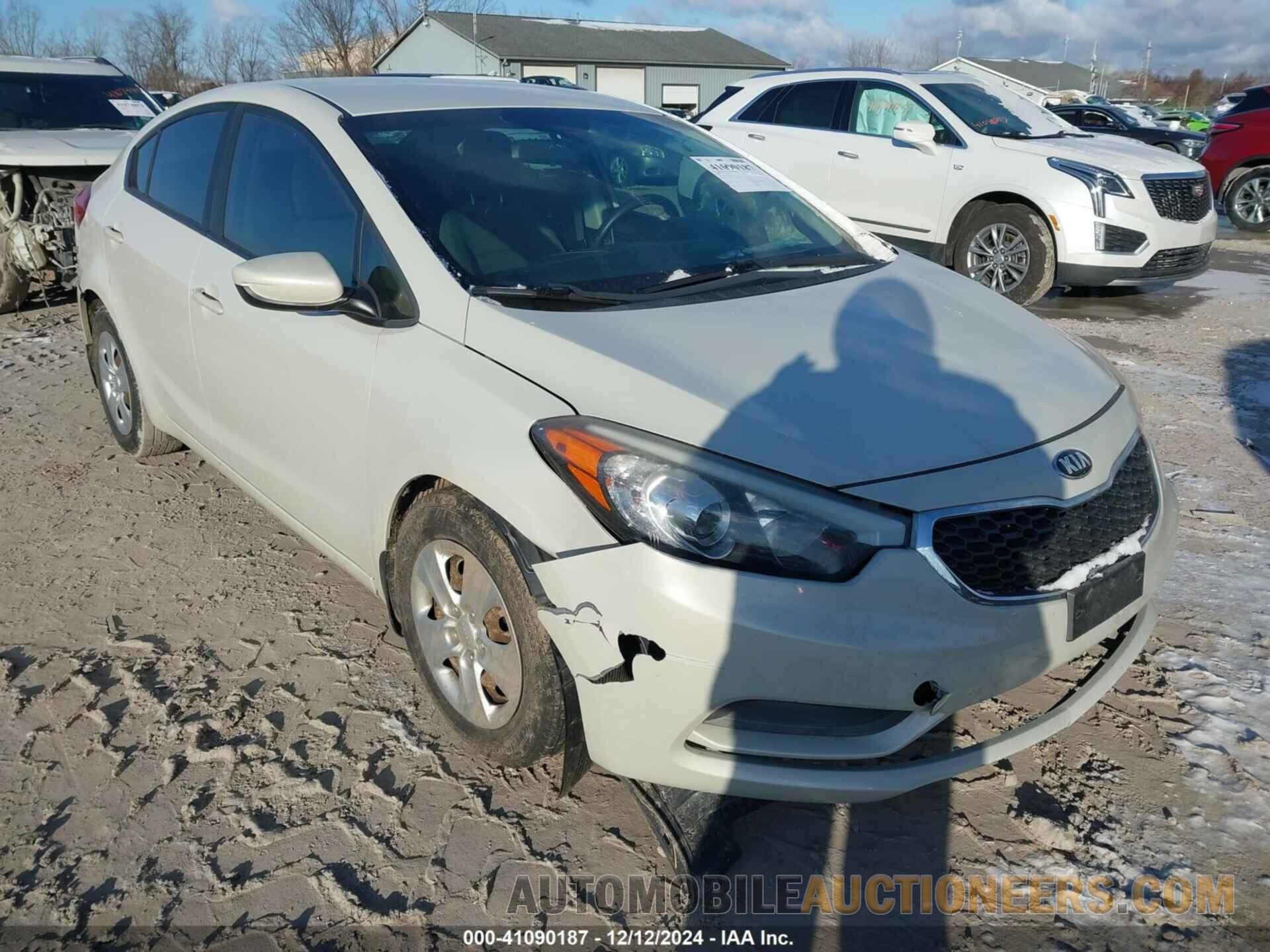 KNAFK4A64F5367975 KIA FORTE 2015