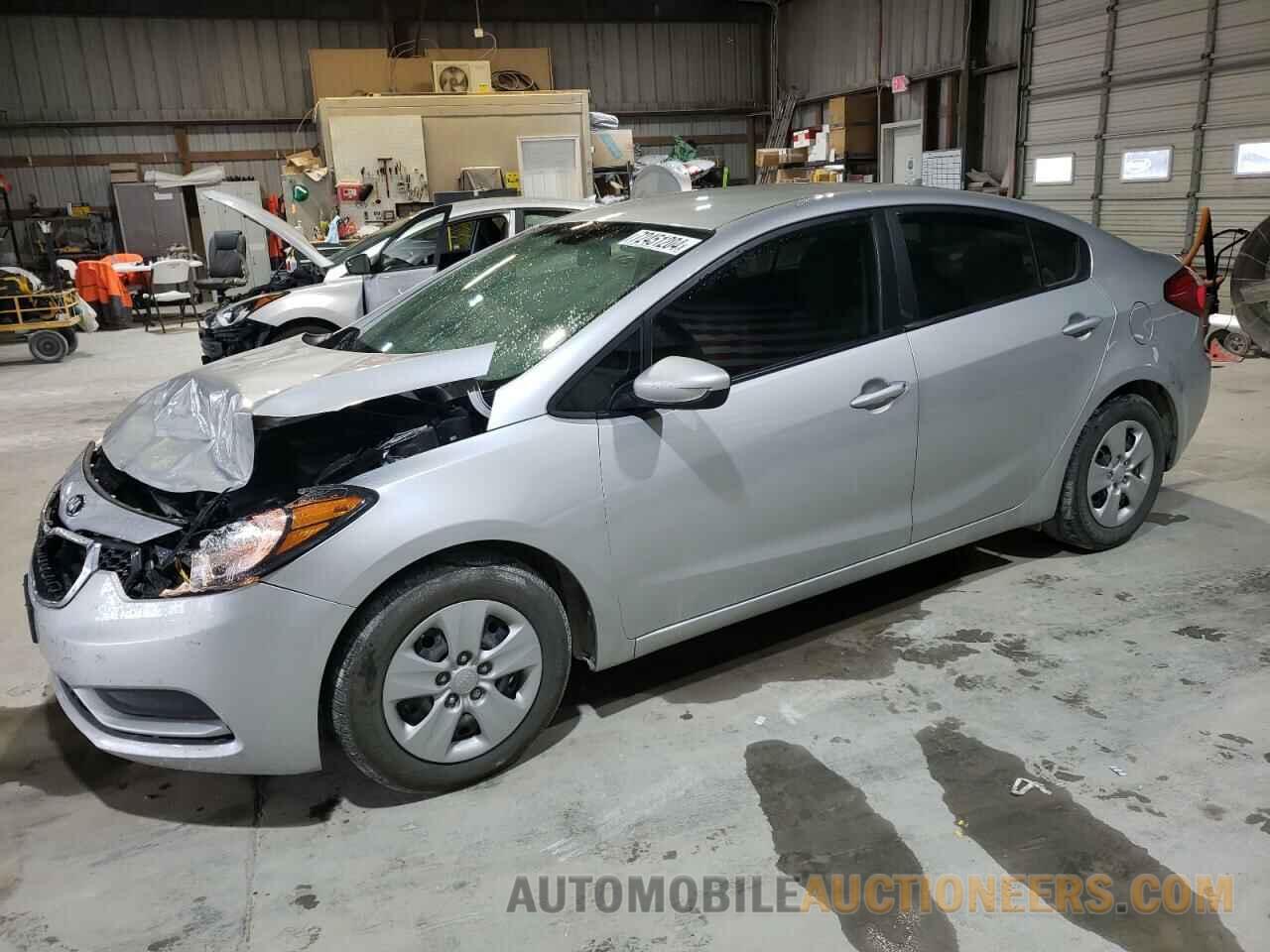 KNAFK4A64G5572925 KIA FORTE 2016