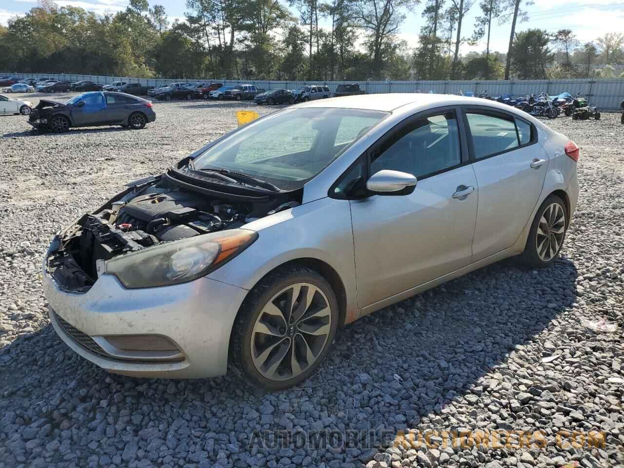 KNAFK4A65F5303847 KIA FORTE 2015