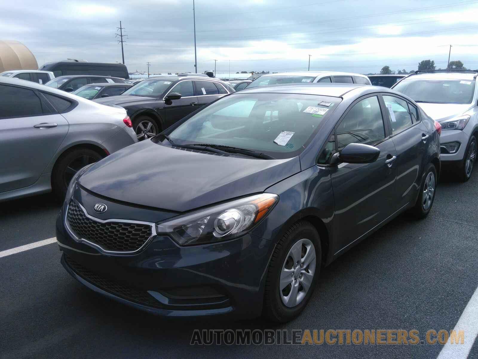 KNAFK4A65G5458335 Kia Forte 2016