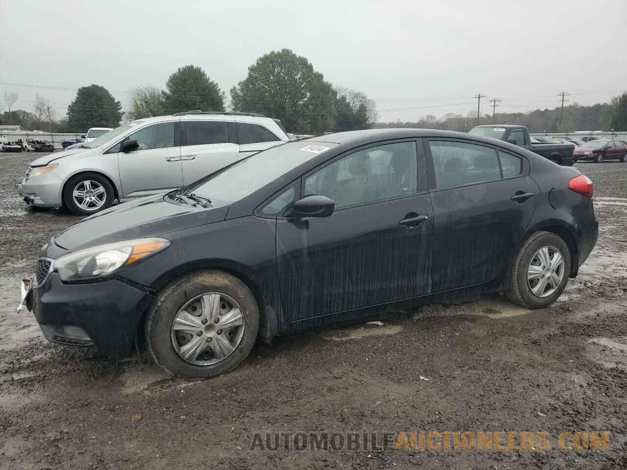 KNAFK4A66F5320589 KIA FORTE 2015