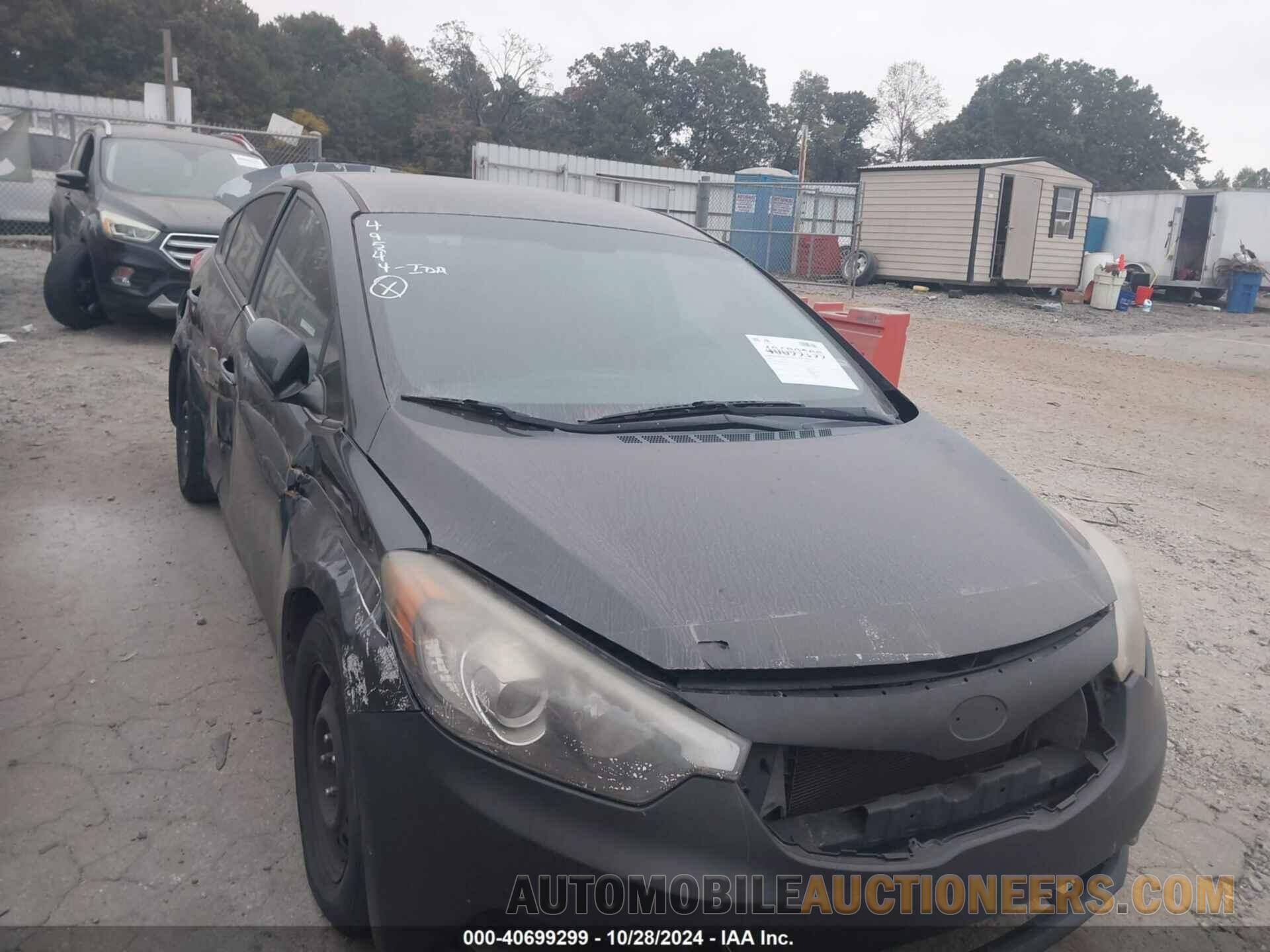 KNAFK4A66G5495944 KIA FORTE 2016