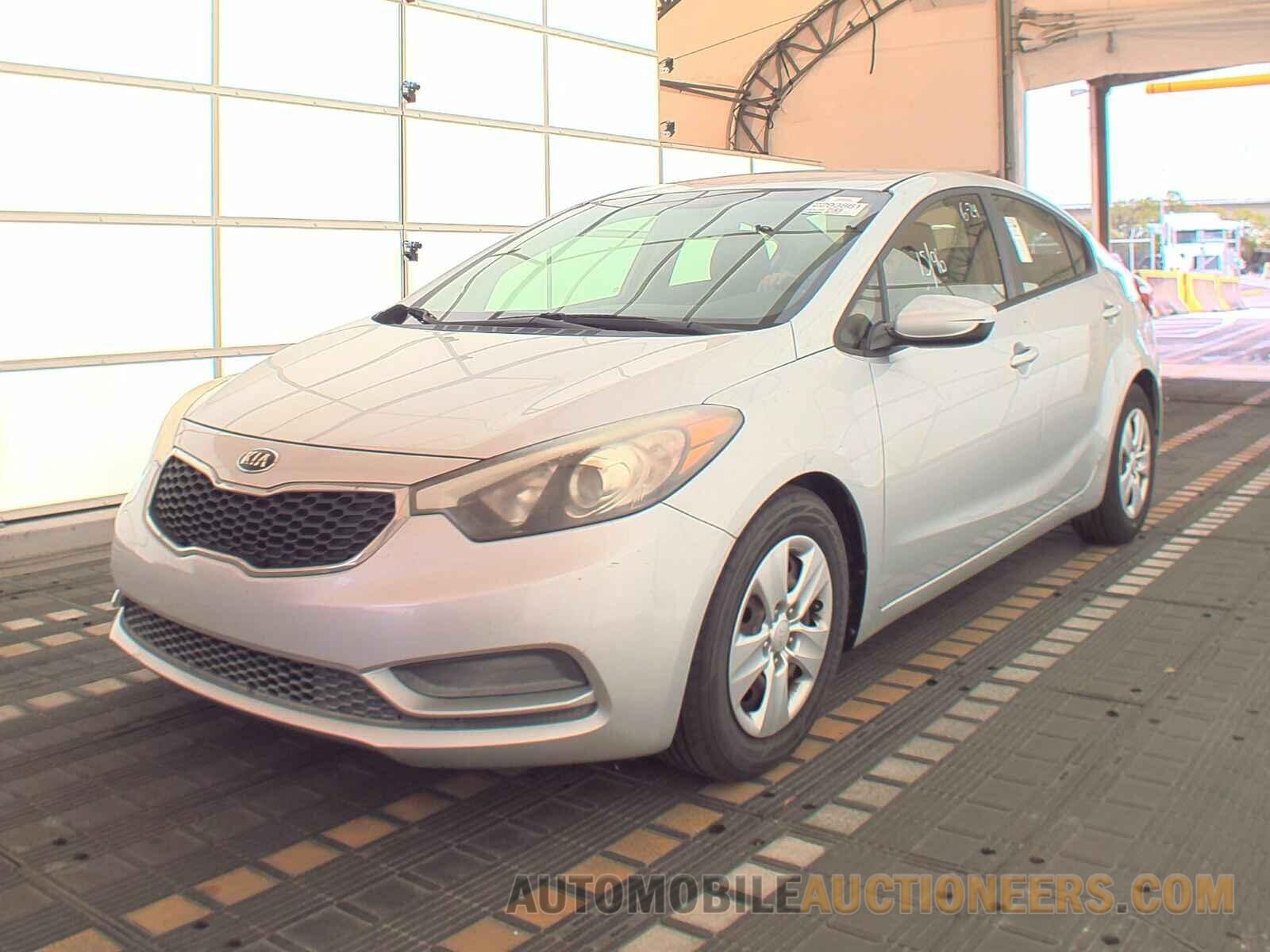 KNAFK4A67F5341984 Kia Forte LX 2015