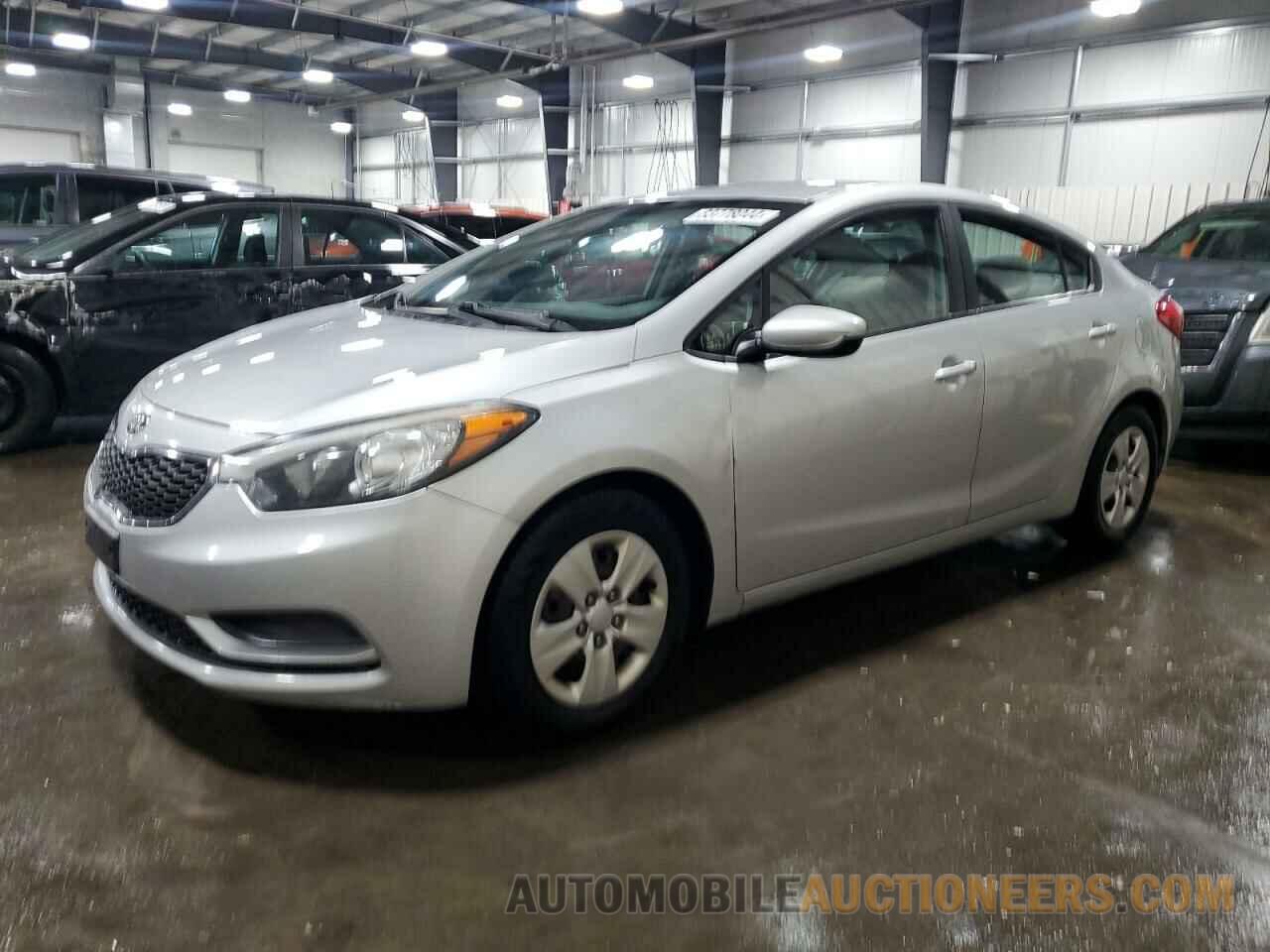 KNAFK4A67F5371809 KIA FORTE 2015