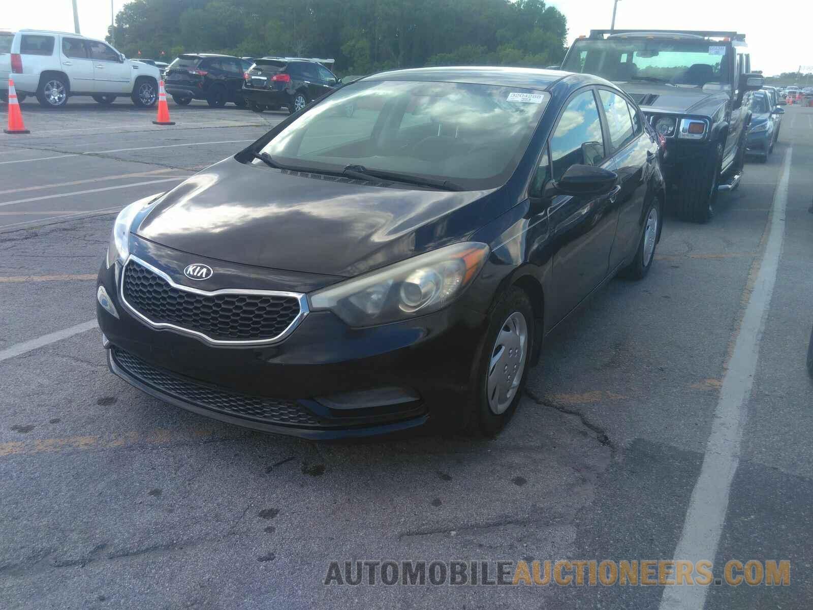 KNAFK4A67F5409815 Kia Forte 2015