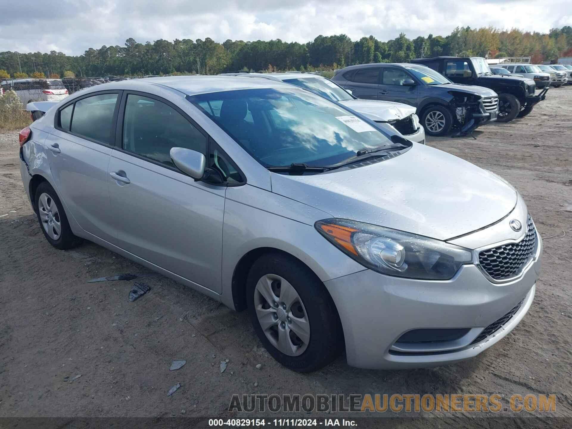 KNAFK4A67G5507485 KIA FORTE 2016