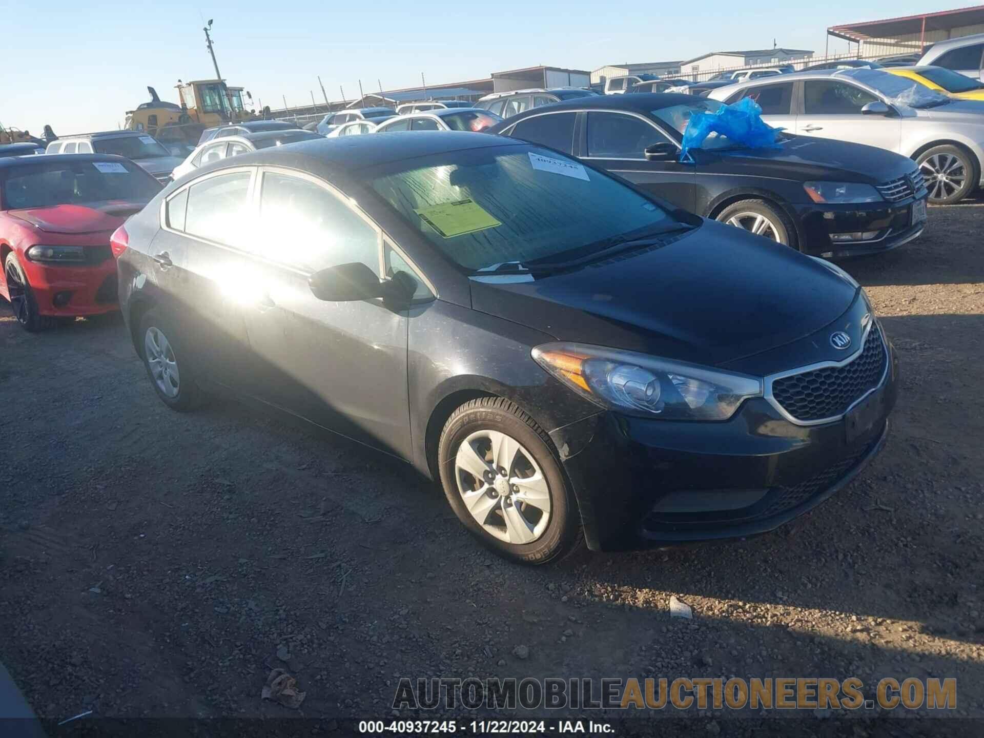 KNAFK4A67G5538655 KIA FORTE 2016