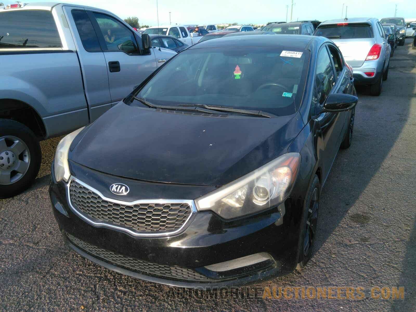 KNAFK4A67G5544911 Kia Forte 2016