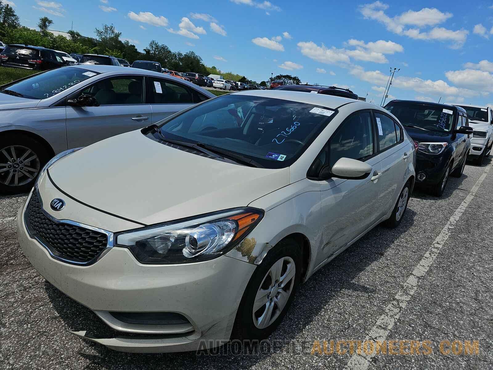 KNAFK4A68F5272660 Kia Forte LX 2015