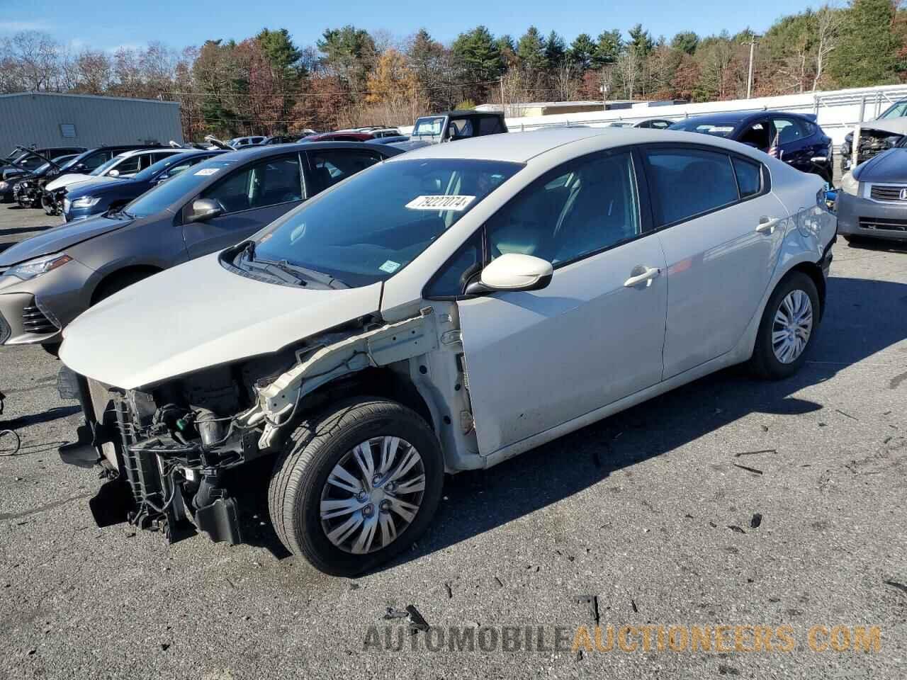 KNAFK4A68F5289569 KIA FORTE 2015