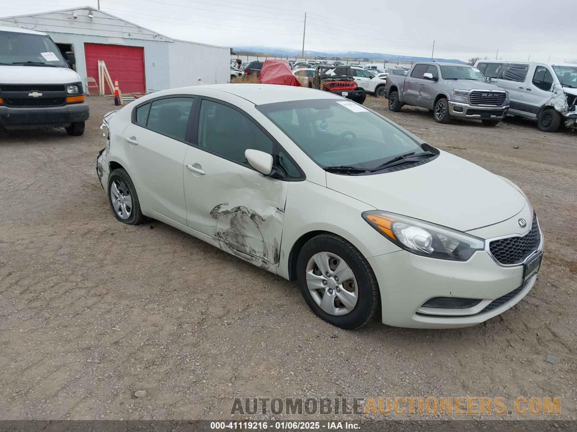 KNAFK4A68F5292147 KIA FORTE 2015