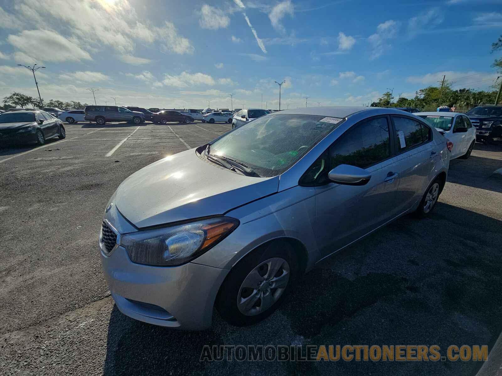 KNAFK4A68F5298904 Kia Forte LX 2015