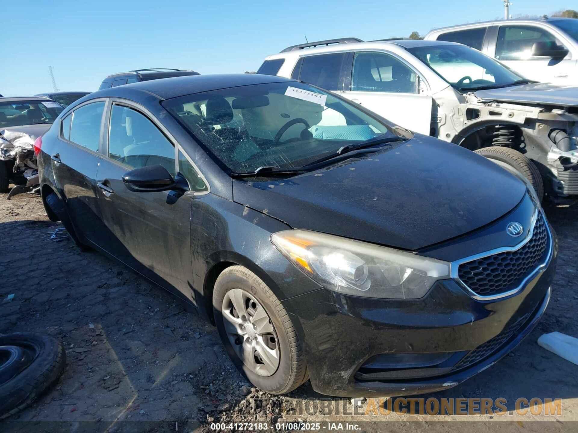 KNAFK4A68F5327088 KIA FORTE 2015