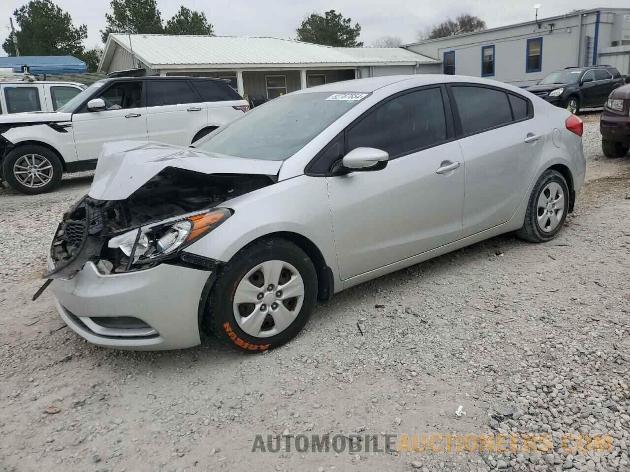 KNAFK4A68F5330119 KIA FORTE 2015