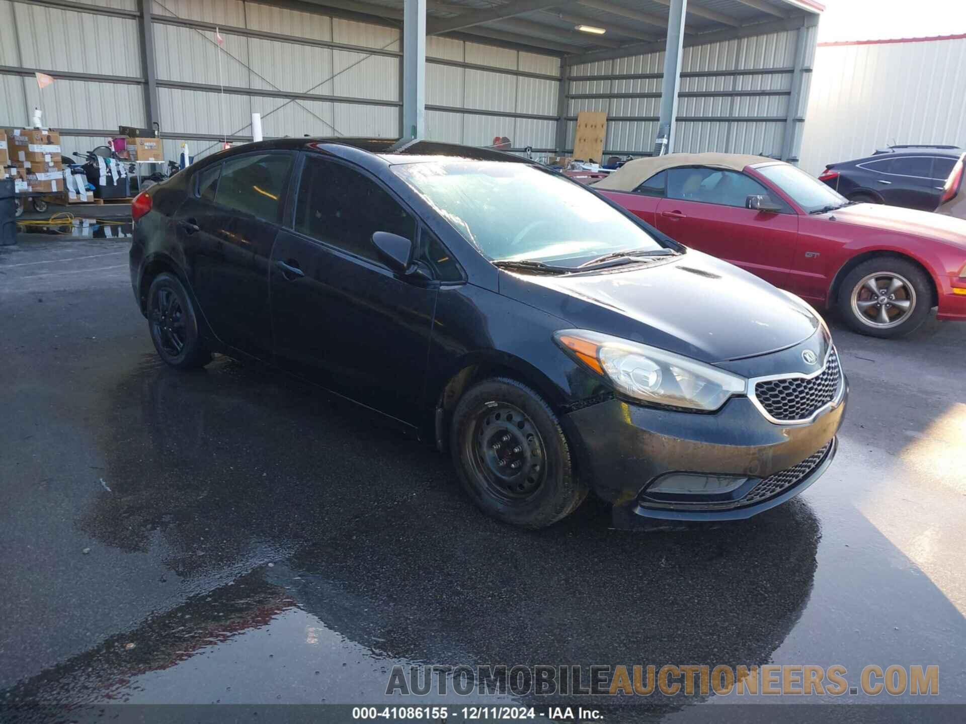 KNAFK4A68G5521055 KIA FORTE 2016