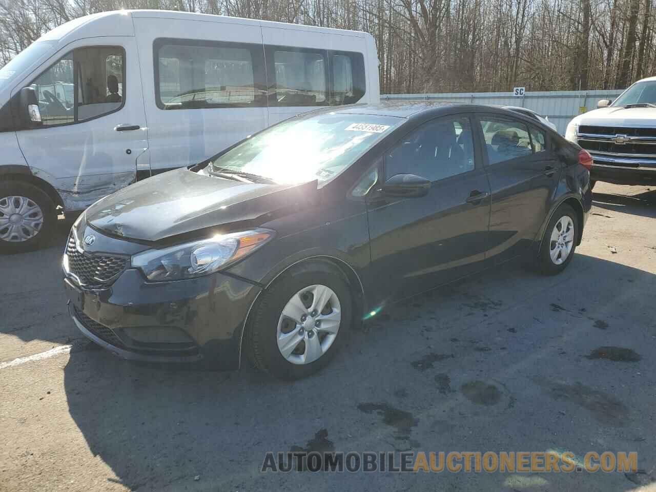 KNAFK4A68G5567663 KIA FORTE 2016