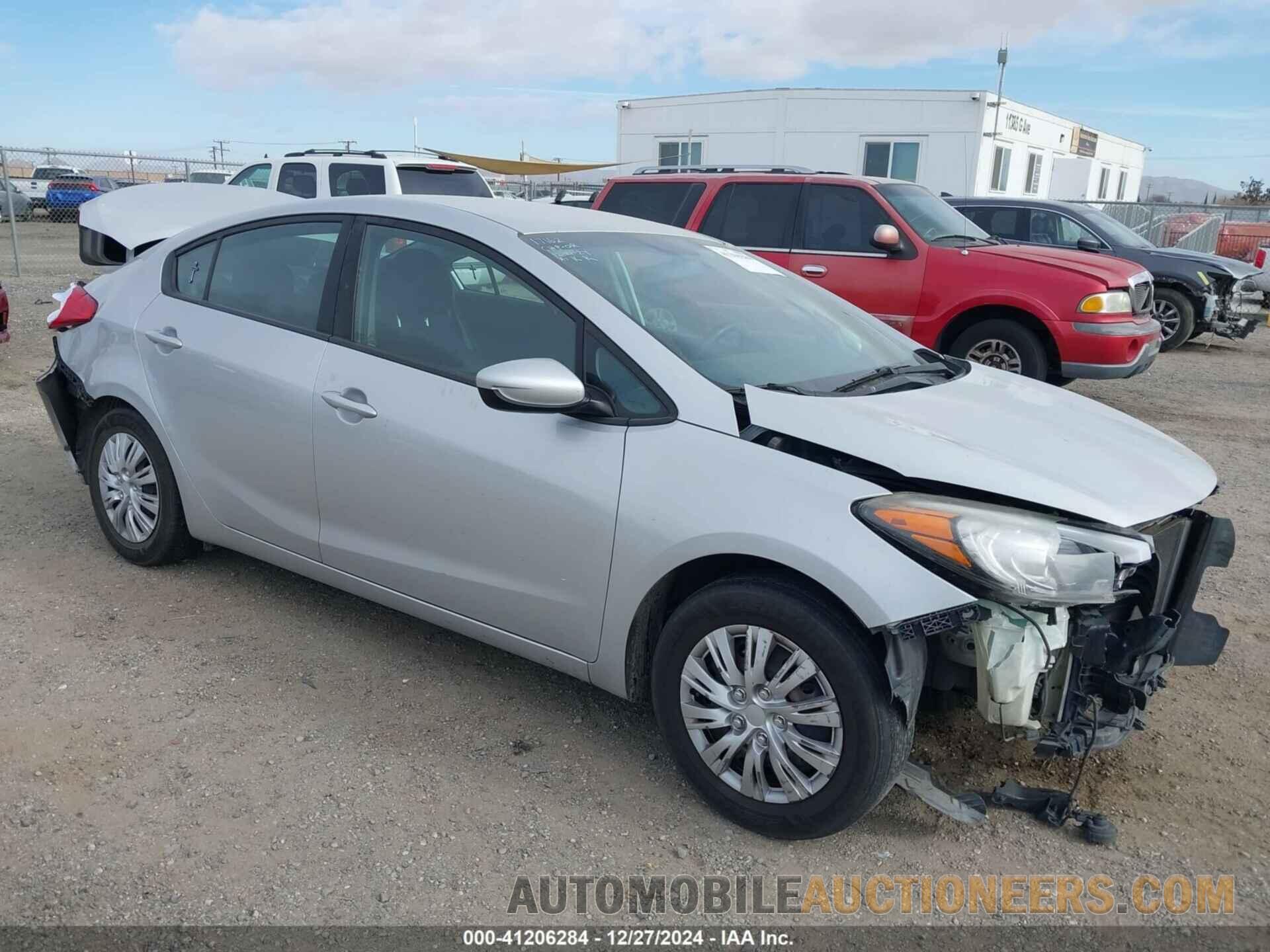 KNAFK4A69G5577585 KIA FORTE 2016