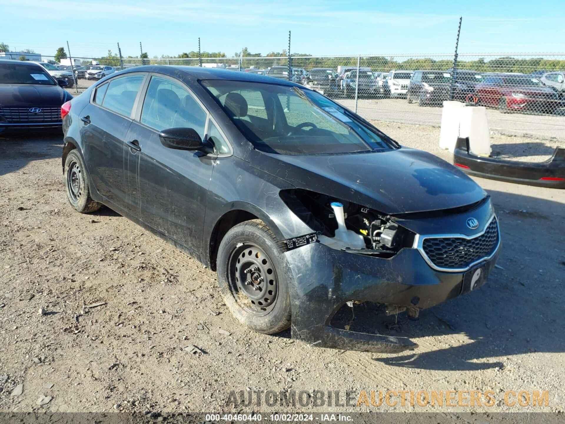 KNAFK4A69G5615882 KIA FORTE 2016