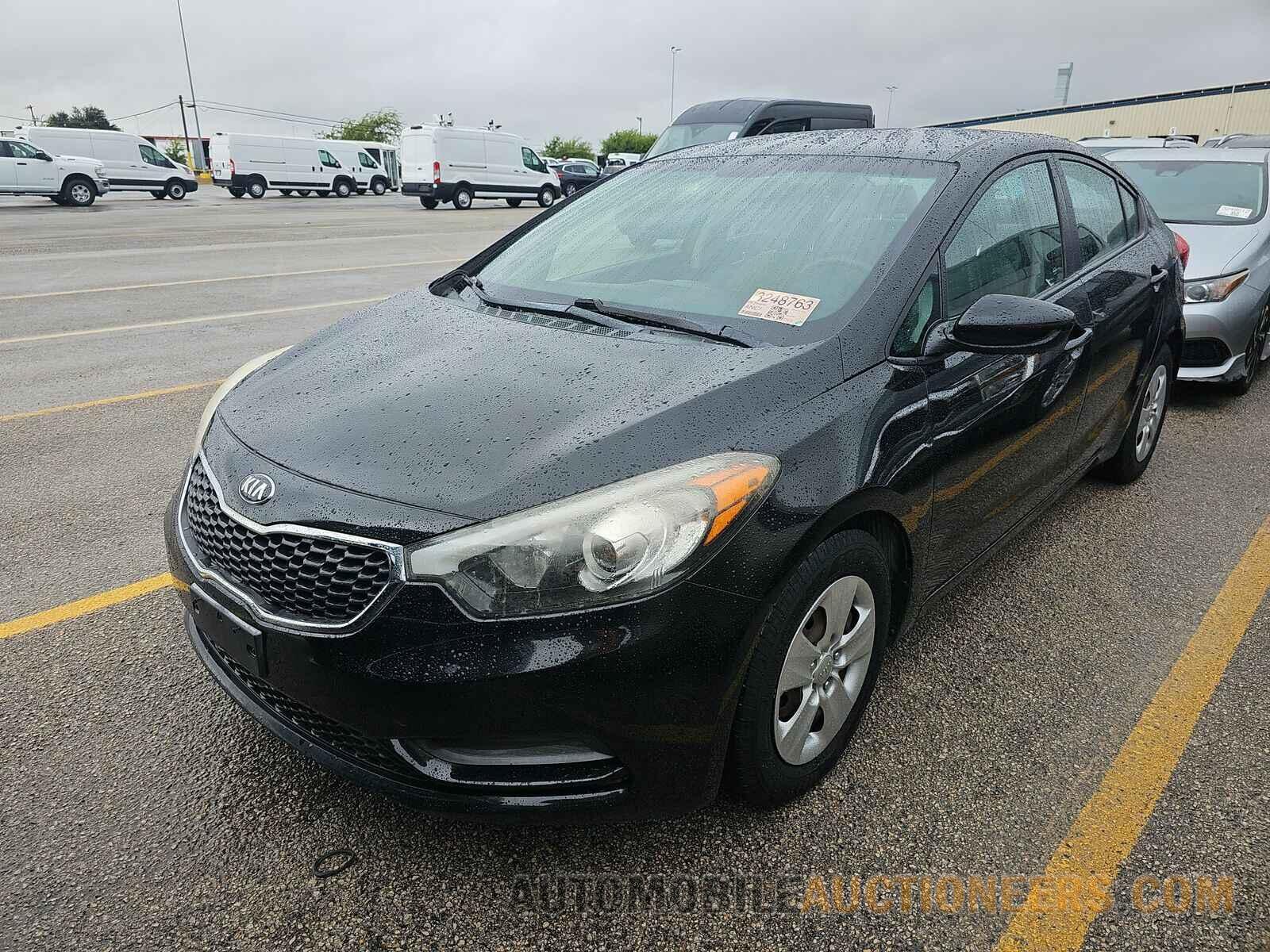 KNAFK4A6XF5429329 Kia Forte LX 2015