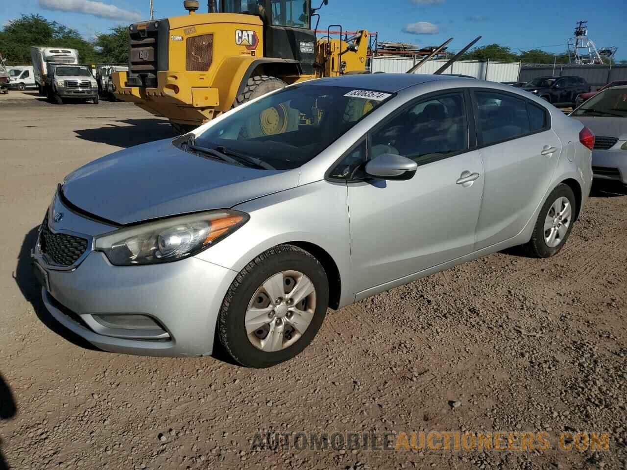 KNAFK4A6XF5434143 KIA FORTE 2015