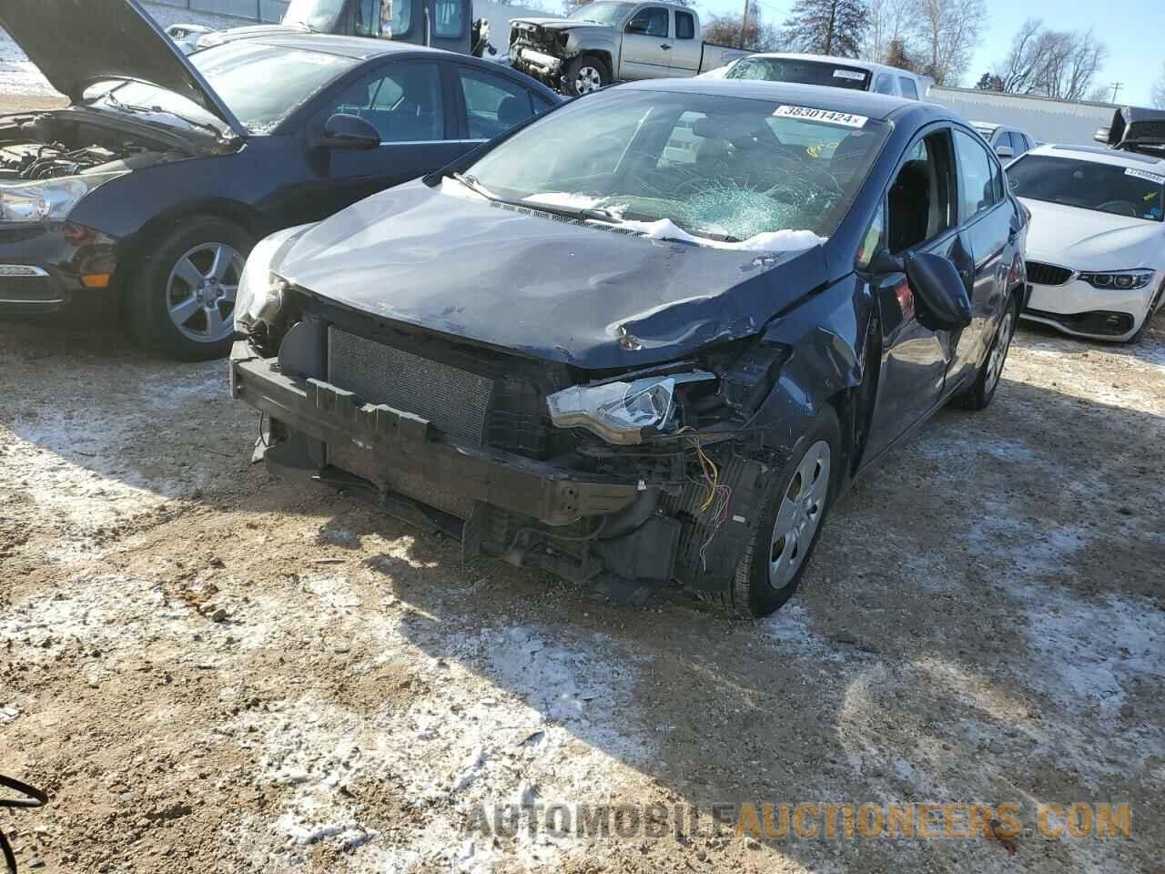 KNAFK4A6XG5475423 KIA FORTE 2016