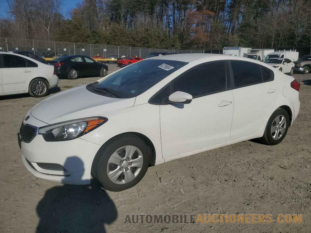 KNAFK4A6XG5494022 KIA FORTE 2016