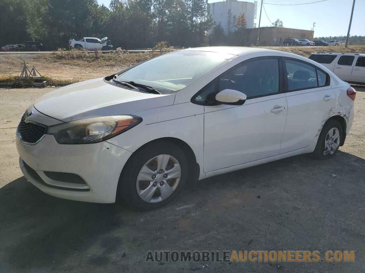 KNAFK4A6XG5509764 KIA FORTE 2016