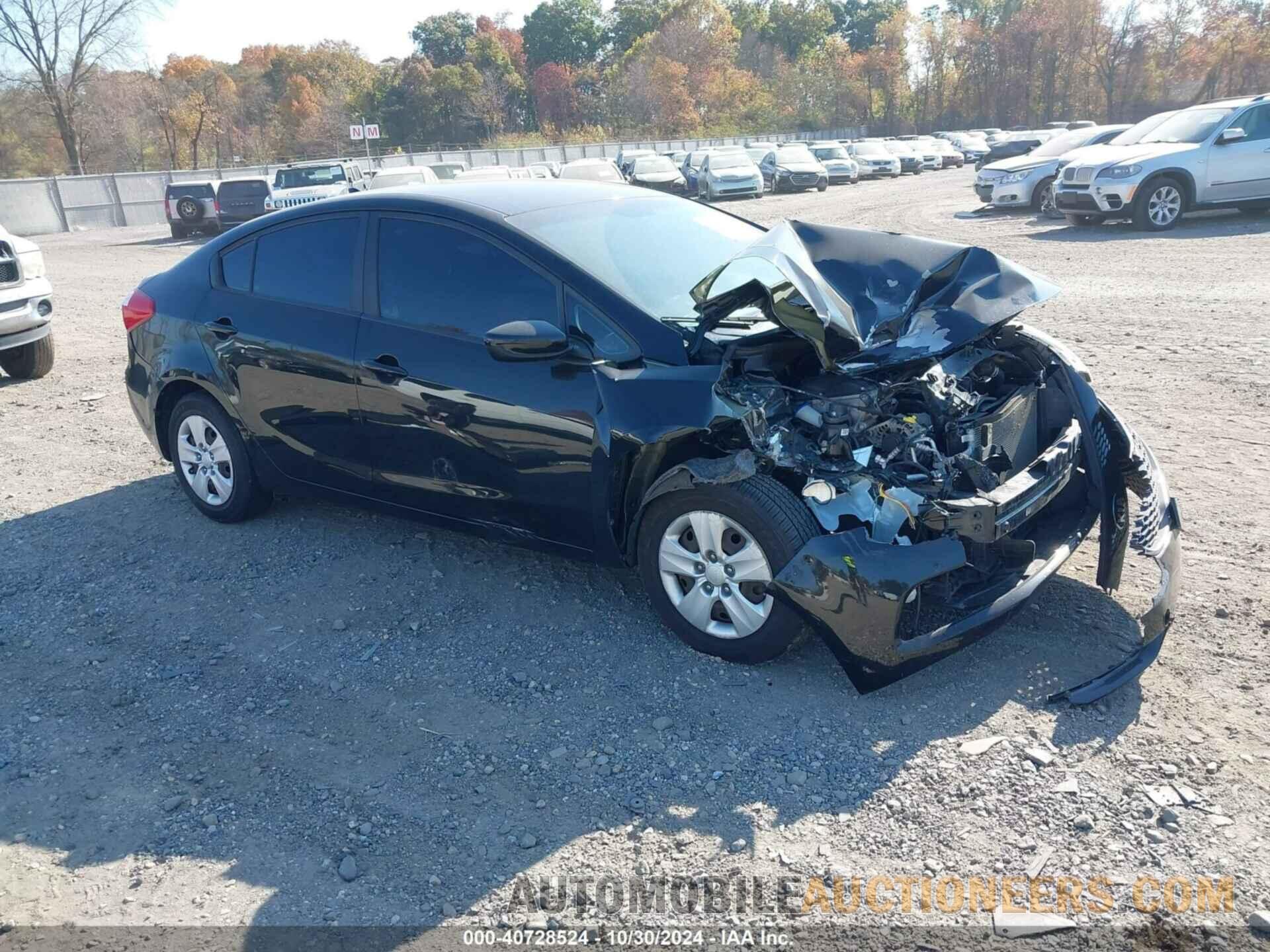 KNAFK4A6XG5538116 KIA FORTE 2016