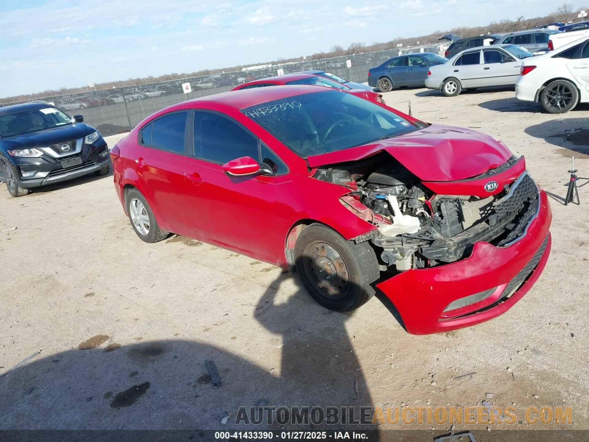 KNAFK4A6XG5601442 KIA FORTE 2016