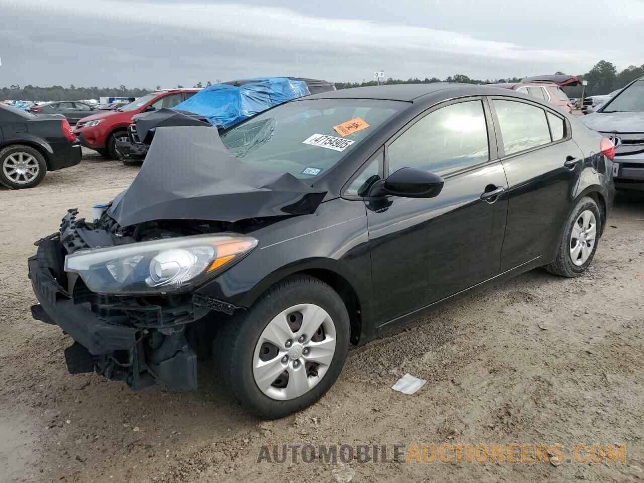 KNAFK4A6XG5606561 KIA FORTE 2016