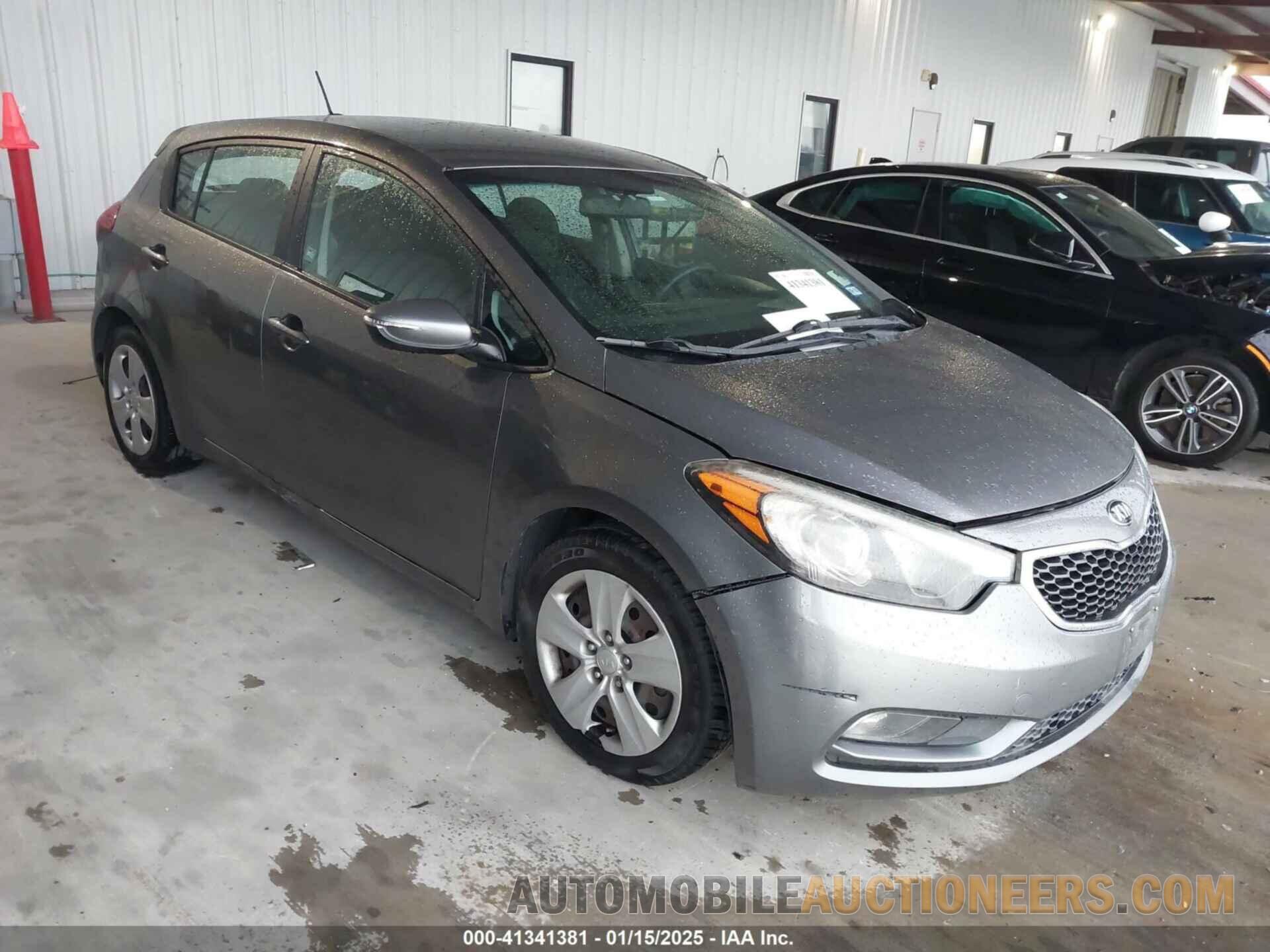 KNAFK5A86G5572044 KIA FORTE 2016