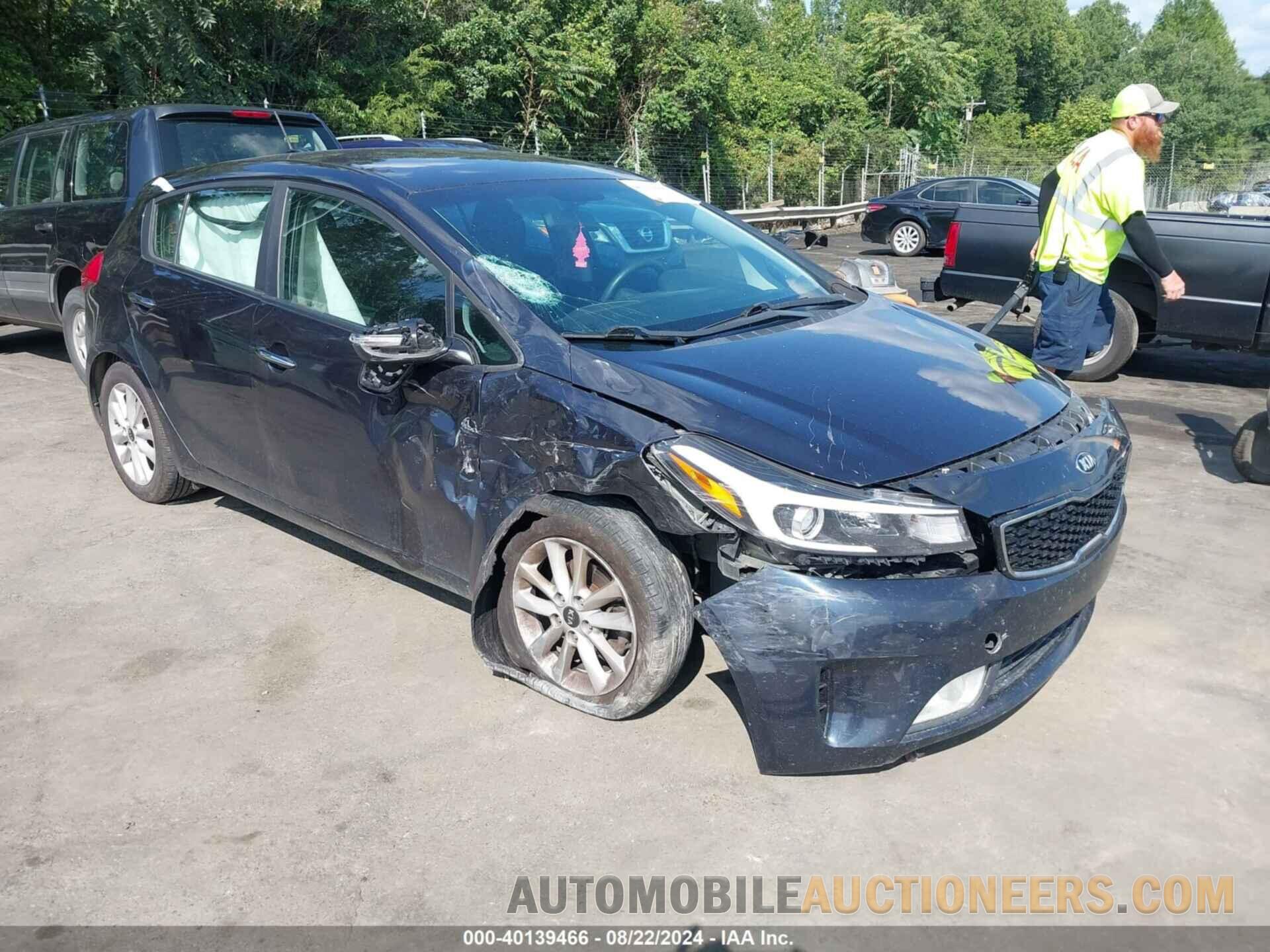 KNAFK5A86H5693917 KIA FORTE 2017