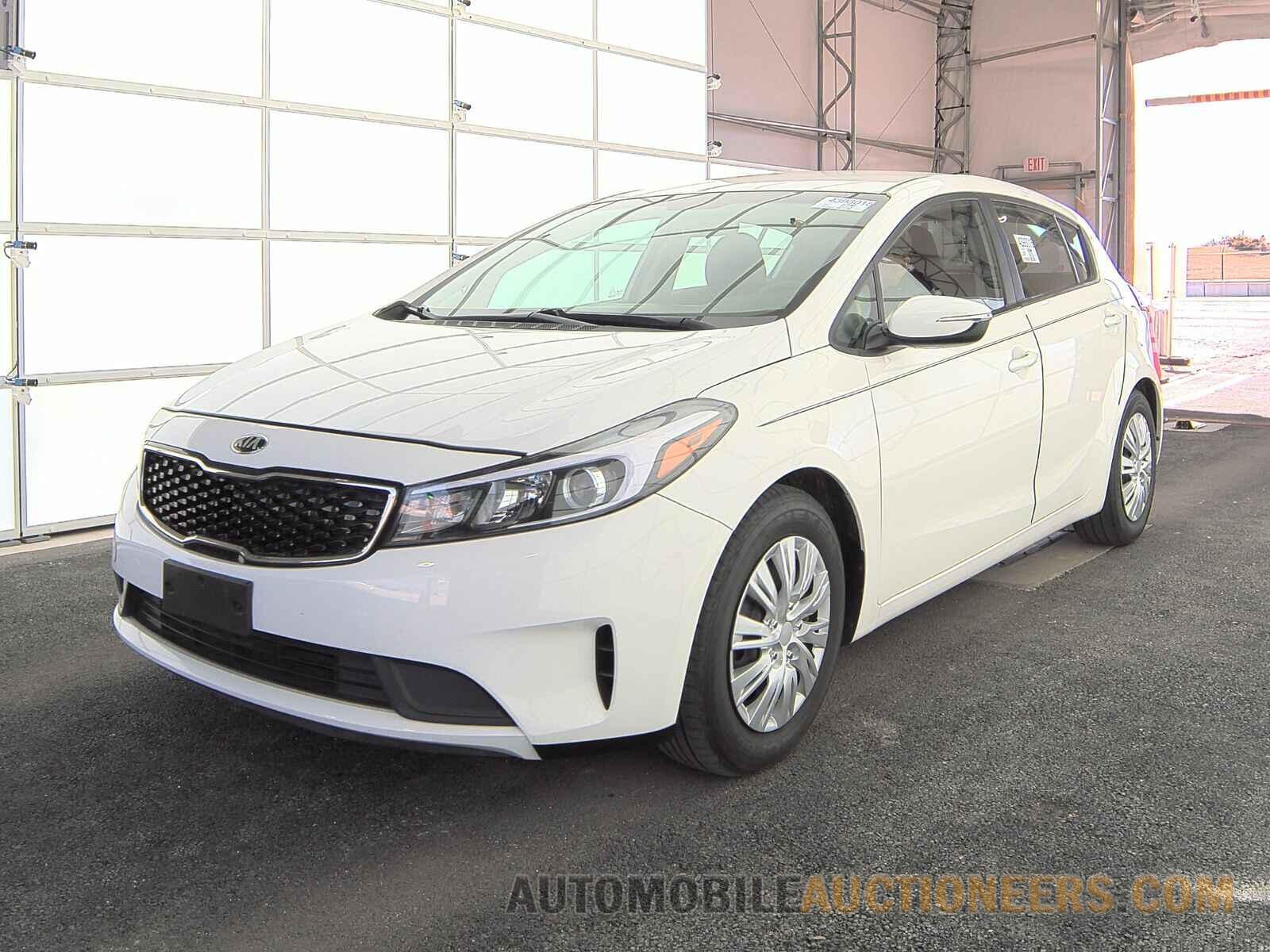 KNAFK5A87H5697426 Kia Forte5 2017