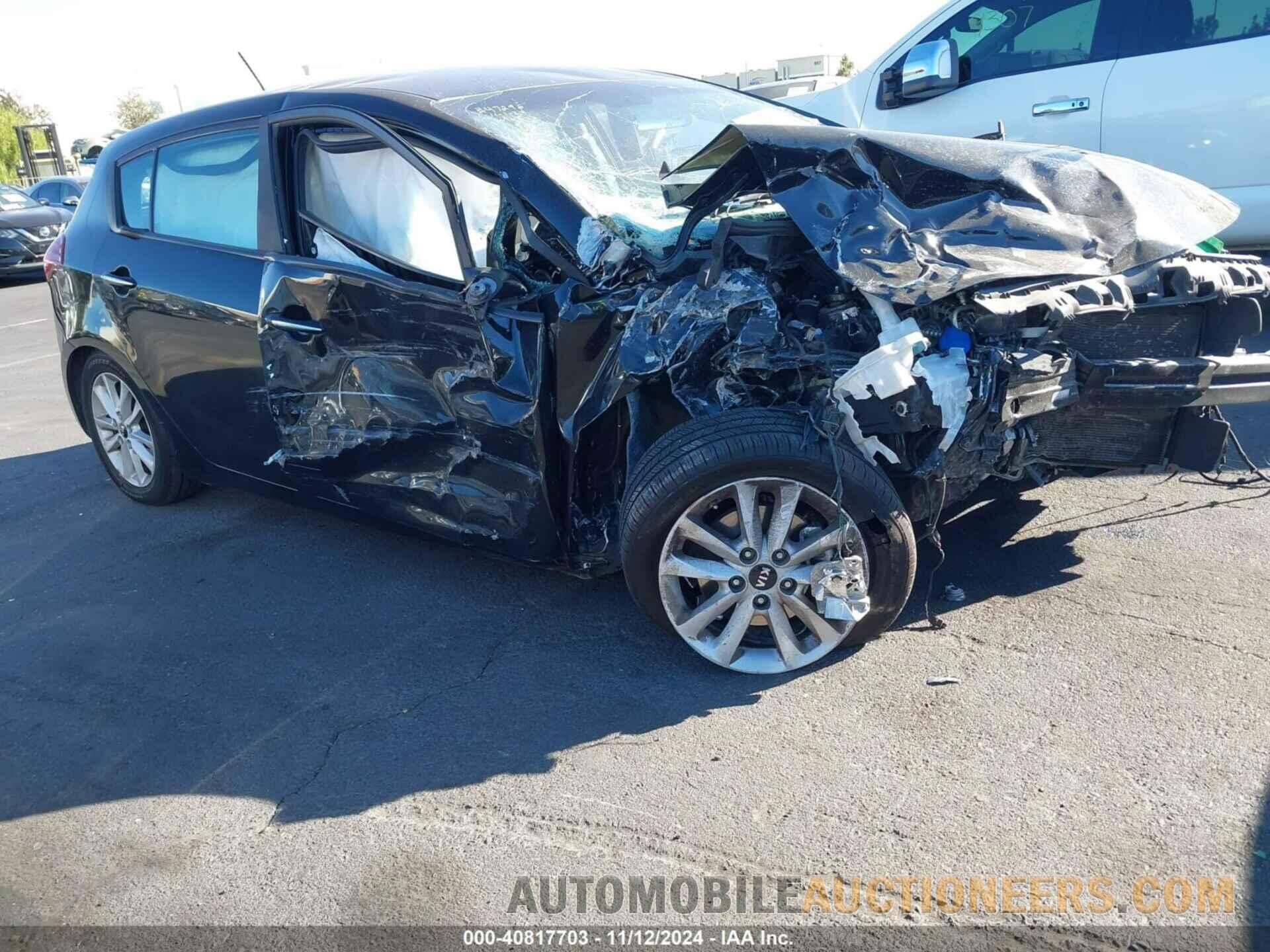 KNAFK5A88H5671563 KIA FORTE 2017