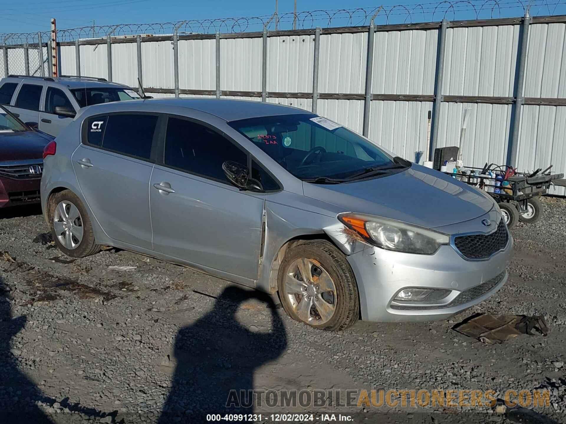 KNAFK5A89G5589291 KIA FORTE 2016