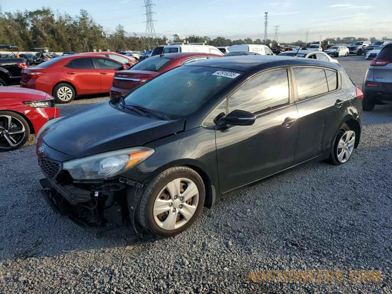 KNAFK5A89G5607773 KIA FORTE 2016