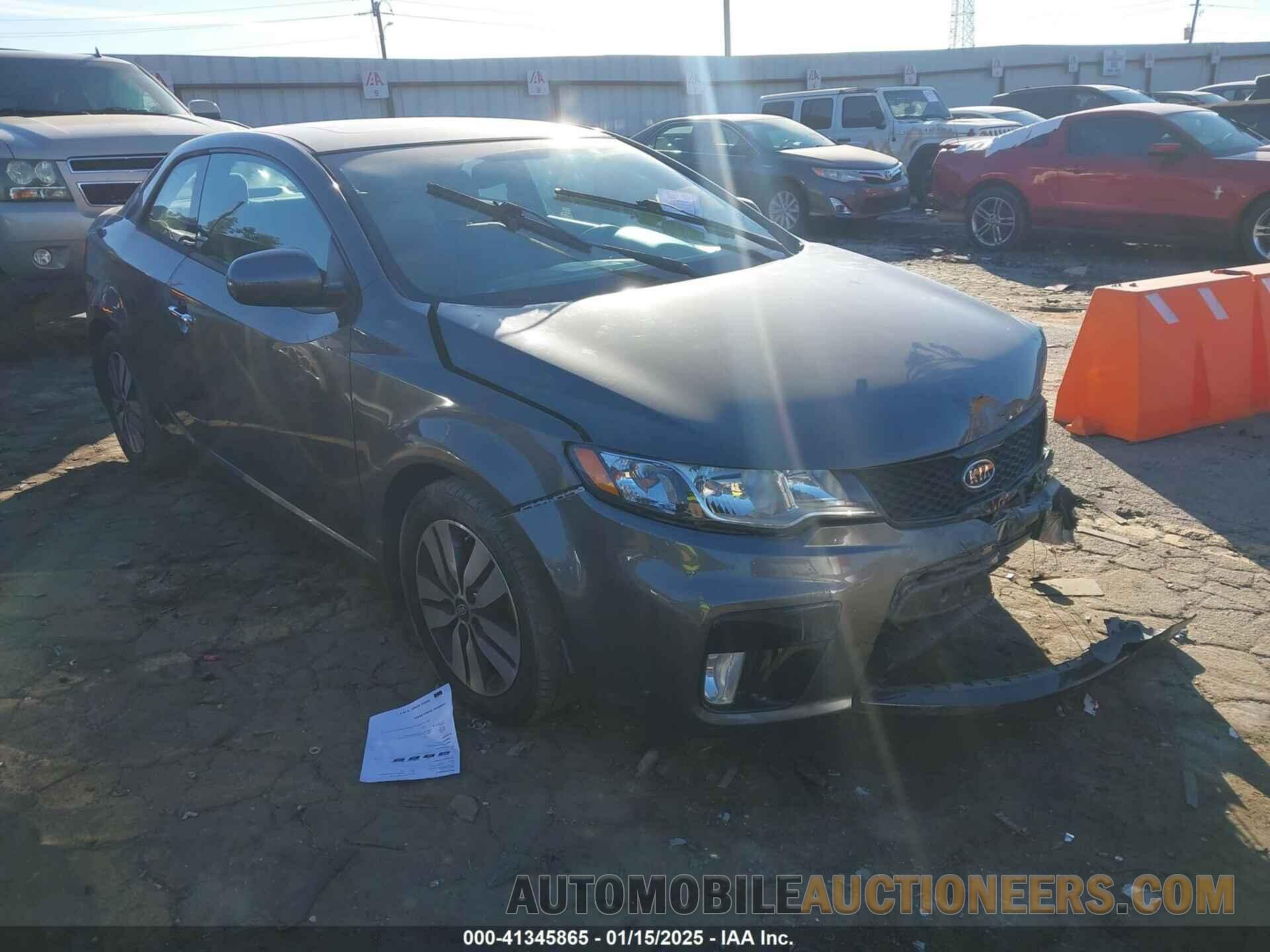 KNAFU6A24D5712700 KIA FORTE KOUP 2013