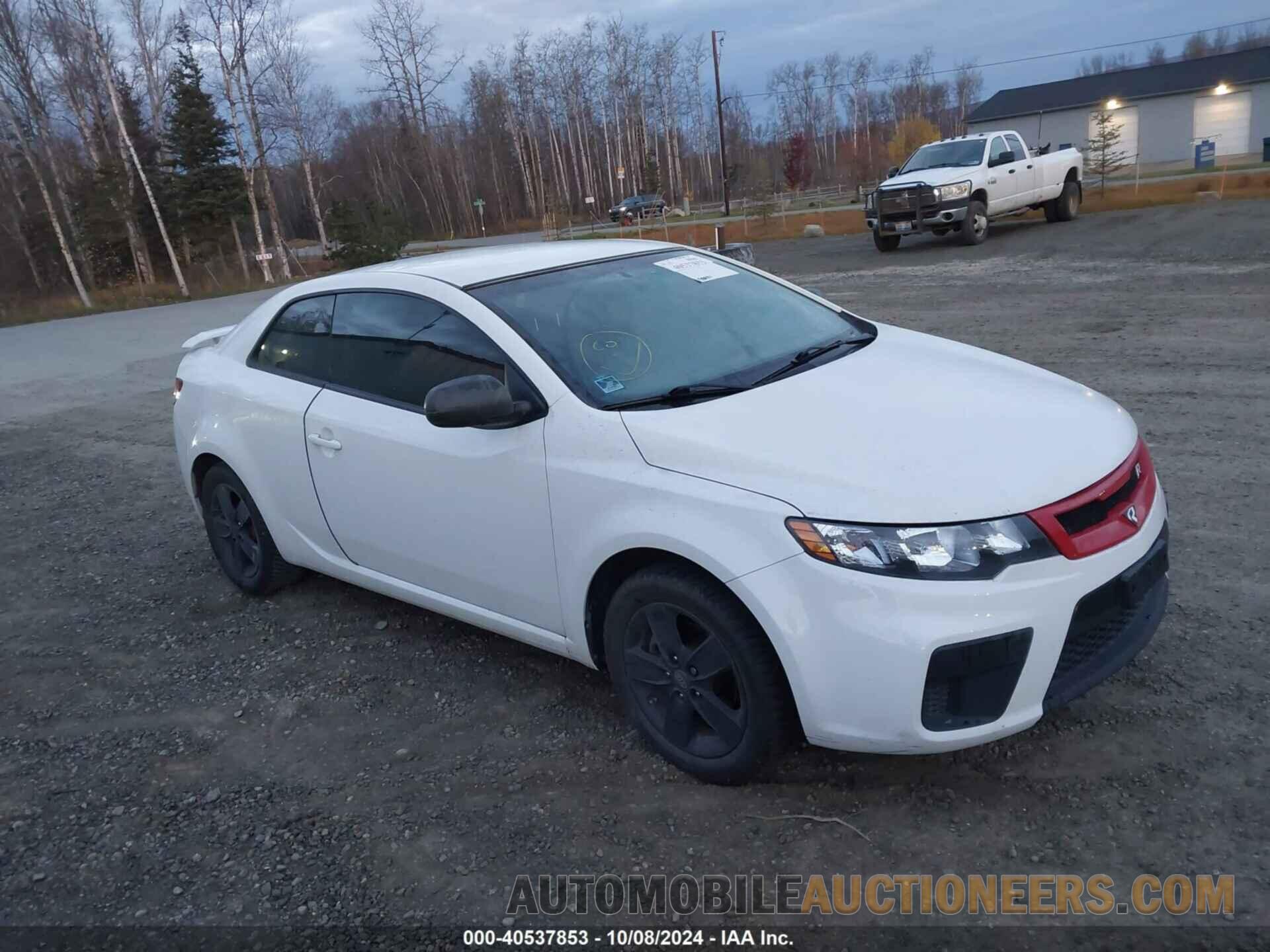 KNAFU6A26B5428126 KIA FORTE KOUP 2011