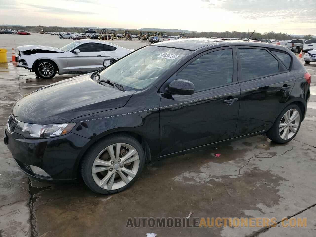 KNAFW5A35B5352945 KIA FORTE 2011