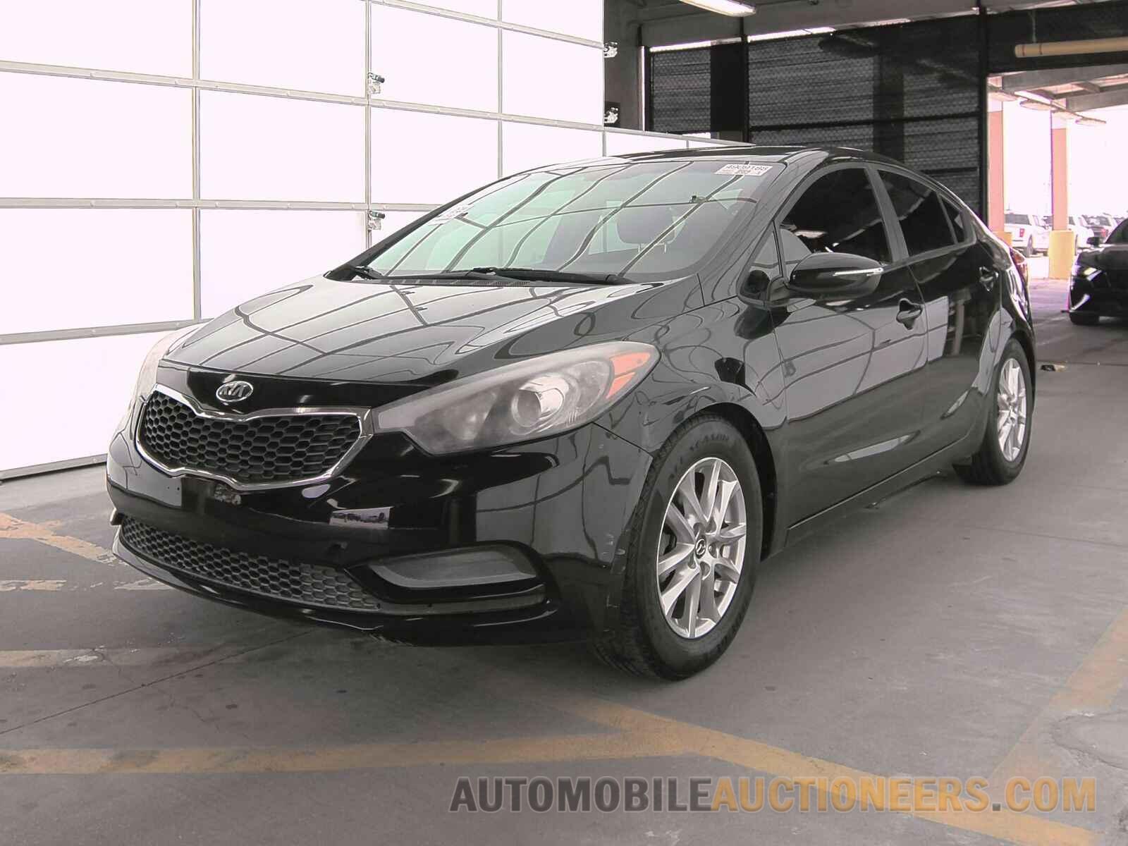 KNAFX4A60F5275389 Kia Forte LX 2015