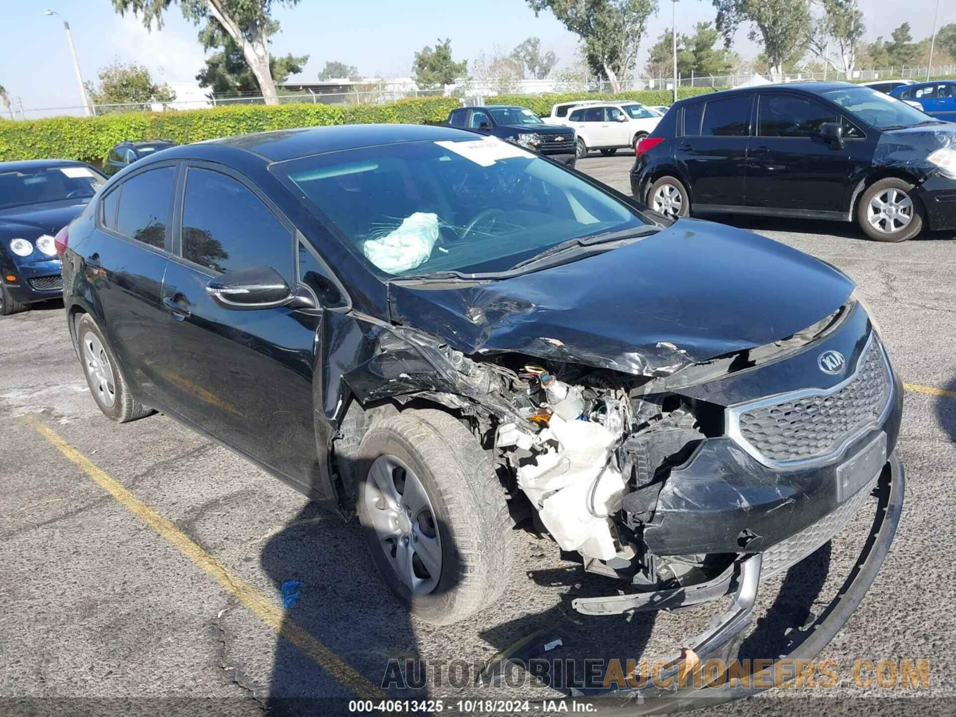 KNAFX4A60G5549711 KIA FORTE 2016