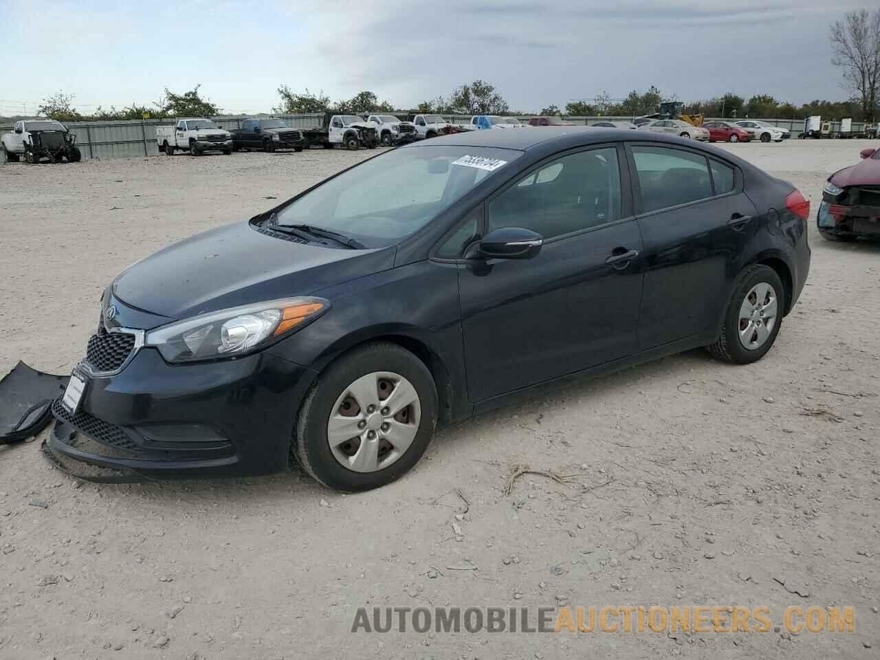 KNAFX4A62G5532652 KIA FORTE 2016