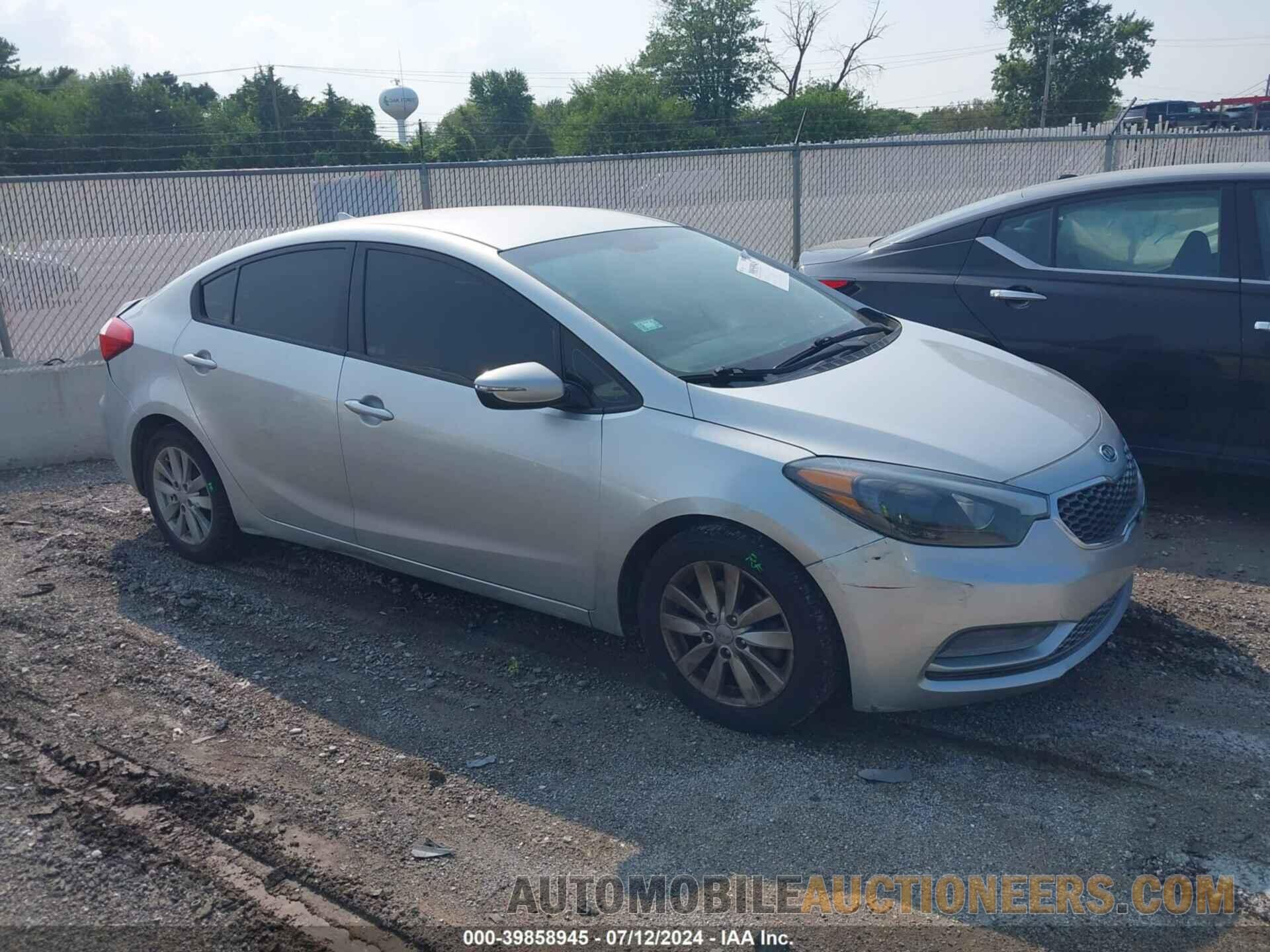 KNAFX4A63F5272857 KIA FORTE 2015