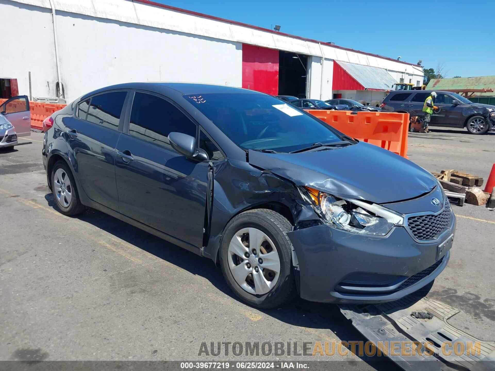 KNAFX4A63F5290193 KIA FORTE 2015