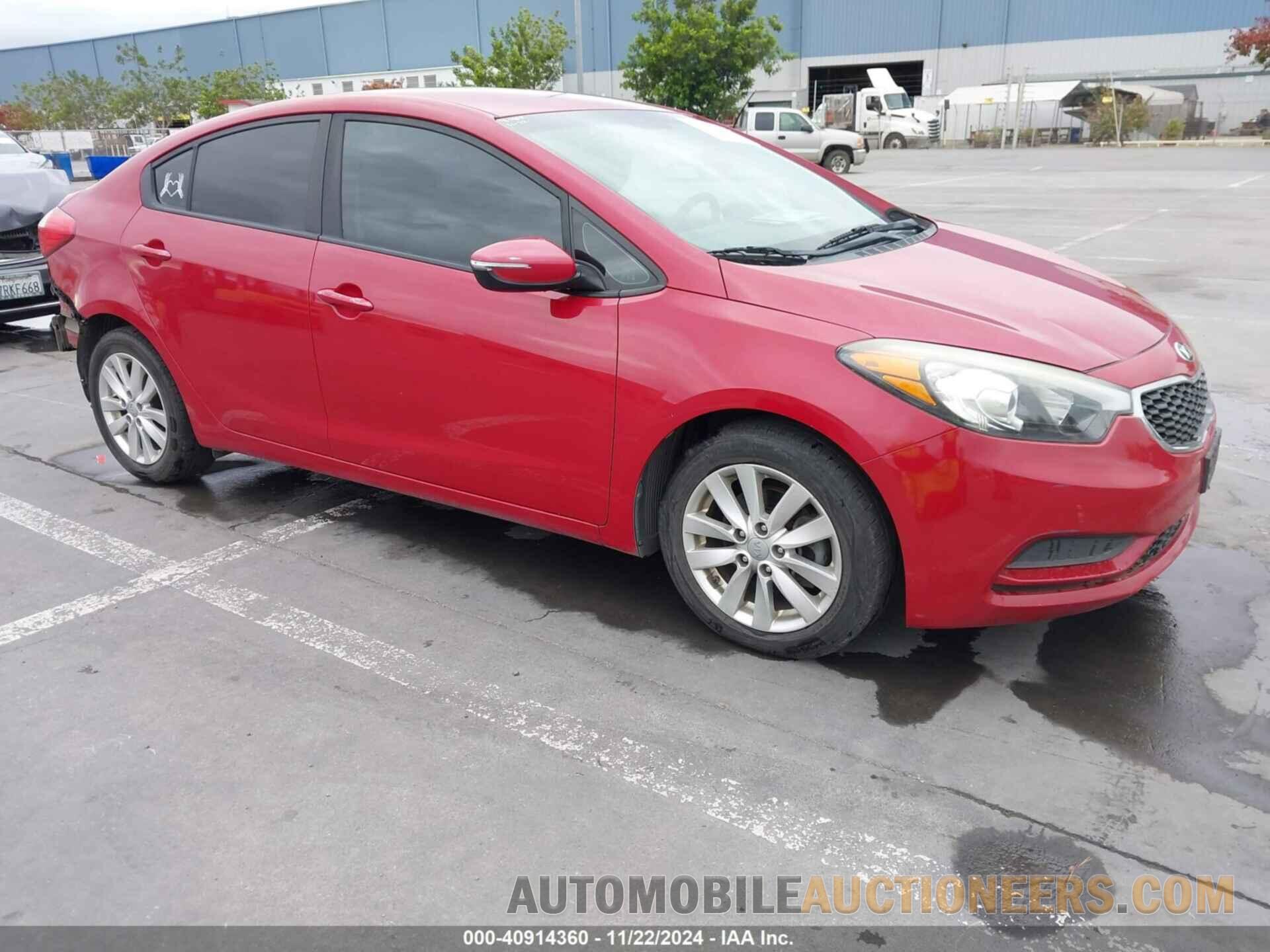 KNAFX4A63G5603812 KIA FORTE 2016