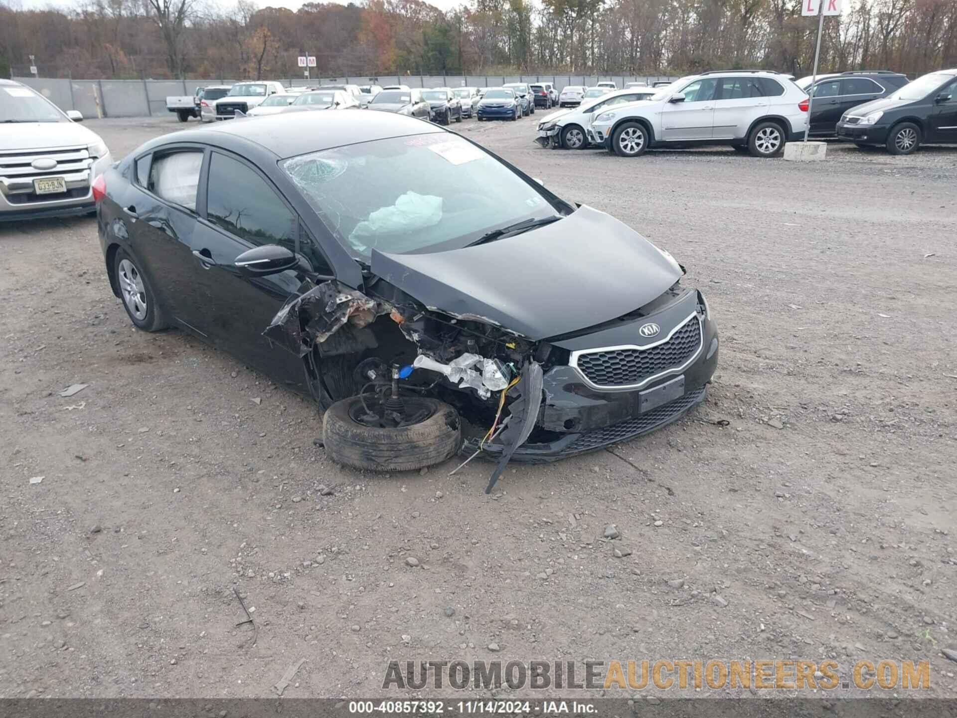 KNAFX4A64F5388083 KIA FORTE 2015