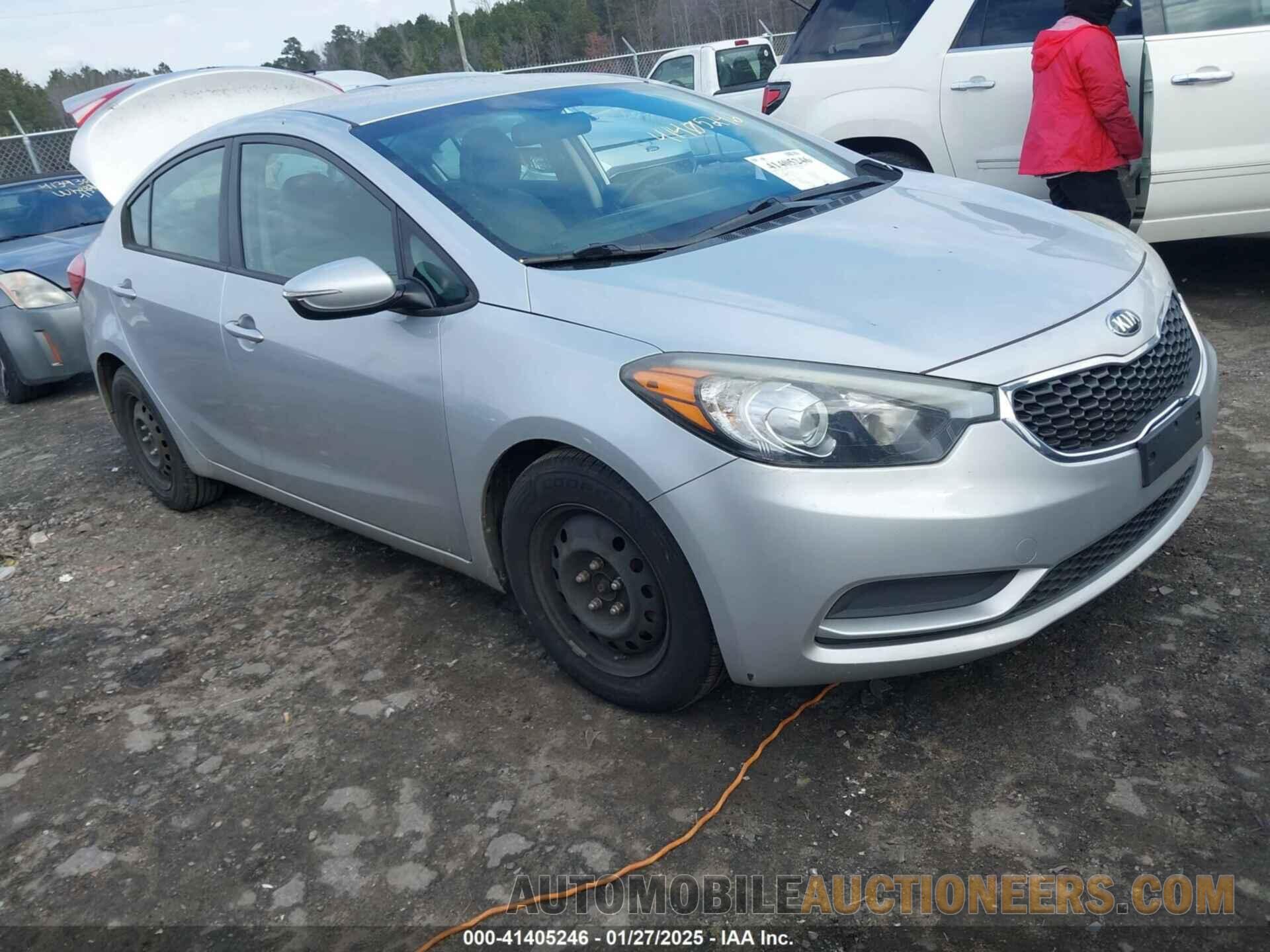 KNAFX4A64G5498214 KIA FORTE 2016