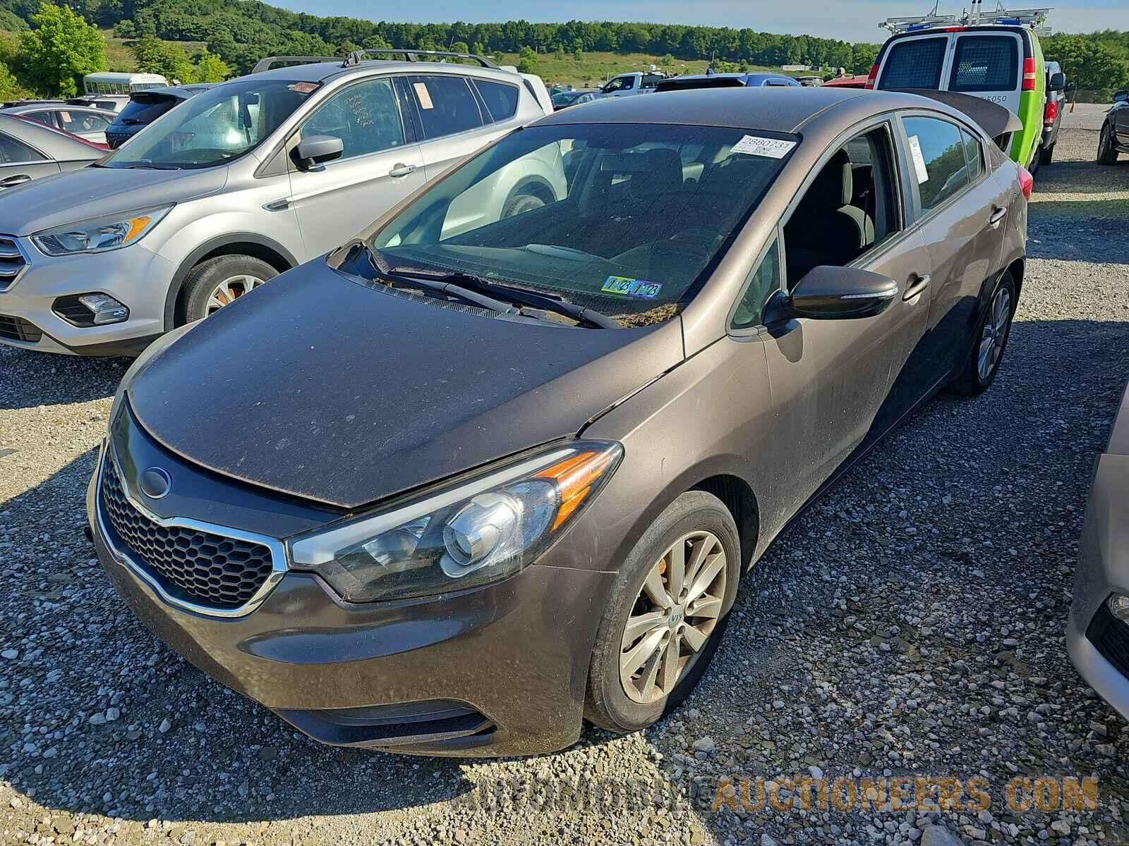 KNAFX4A65F5270947 Kia Forte LX 2015